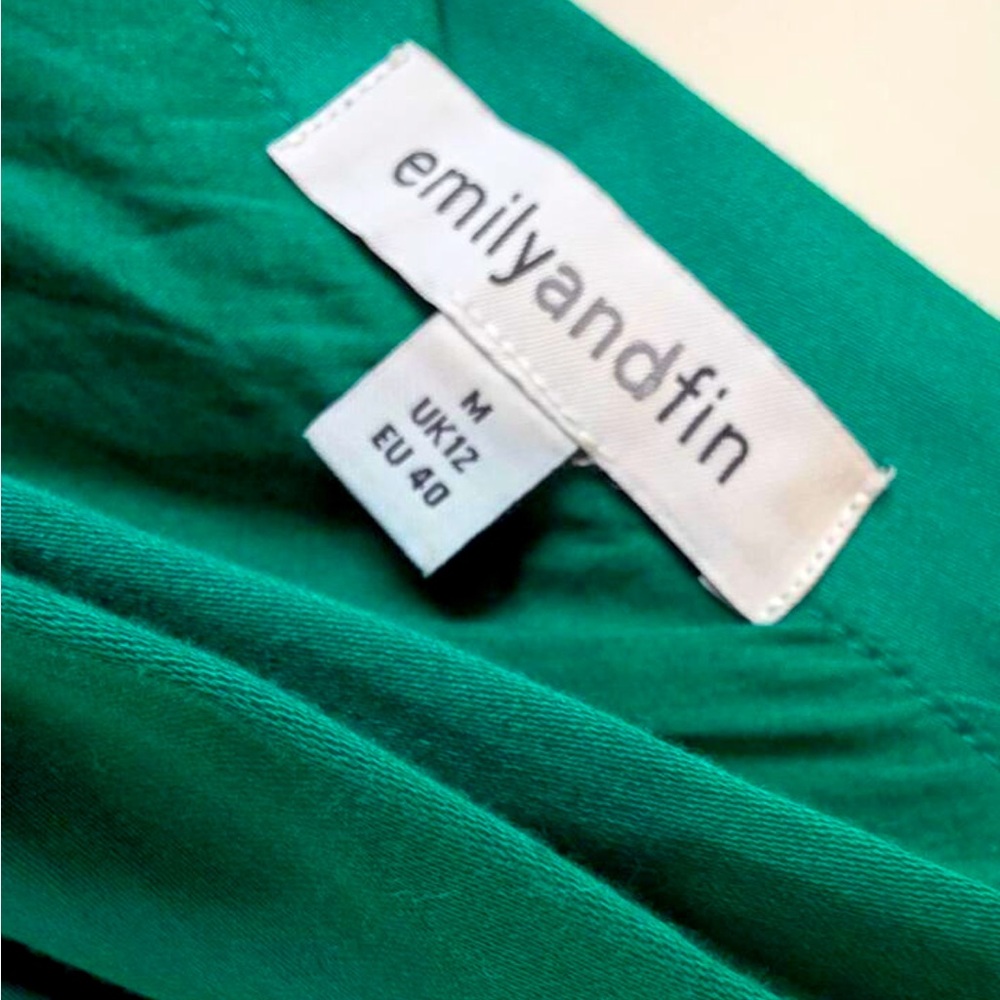 Emily and Fin Womens Florence Dress Size Medium Emerald Green Sleeveless Pleated - Picture 2 of 4